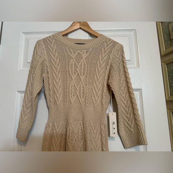 Mak Oatmeal Knit Sweater Dress | Size M - Picture 3 of 5